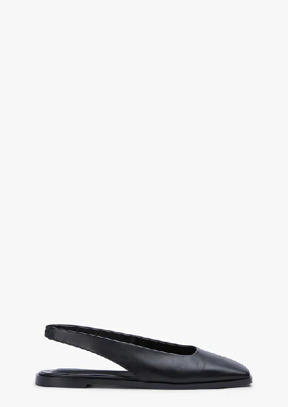 Women's Embroidered Floral Pattern Ballet Flats in White for a Spring - Inspired Outfit Bounty Black Como Women's Embroidered Floral Pattern Ballet Flats in White for a Spring - Inspired Outfit Bounty Black Como