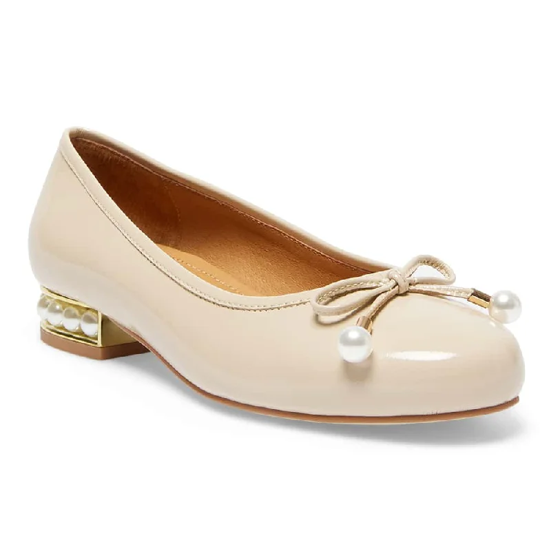 Women's Geometric - Patterned Ballet Flats in Multicolor for a Fashion - Forward Look Paris Flat in Nude Patent