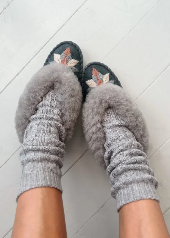 Women's Sheepskin Slippers – Aphrodite Dark