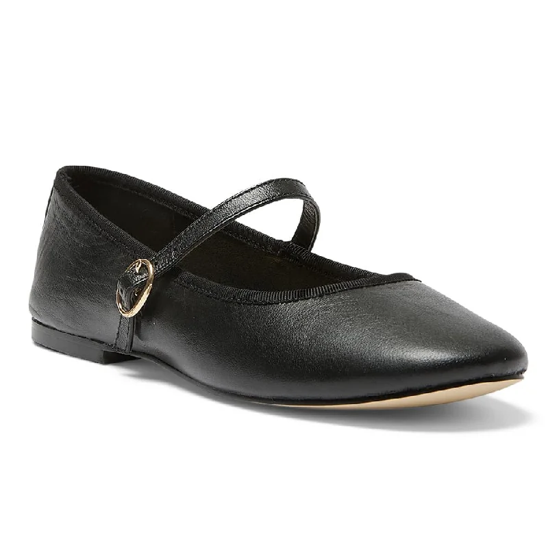 Women's Tassel - Trimmed Ballet Flats in Olive Green for a Trendy Twist Molly Flat in Black Leather Women's Tassel - Trimmed Ballet Flats in Olive Green for a Trendy Twist Molly Flat in Black Leather