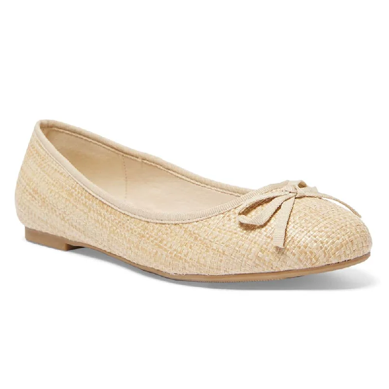 Women's Patent Leather Ballet Flats with Bow Detail in Black for a Classic Look Sandy Flat in Natural Raffia Women's Patent Leather Ballet Flats with Bow Detail in Black for a Classic Look Sandy Flat in Natural Raffia