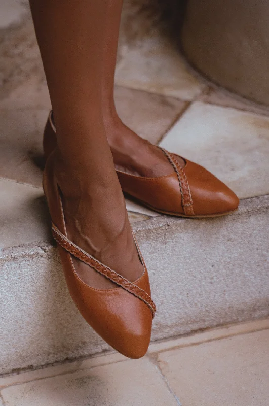 Women's Fur - Lined Ballet Flats in Tan for a Cozy Winter Option Orenda Elegant Leather Ballet Flats Women's Fur - Lined Ballet Flats in Tan for a Cozy Winter Option Orenda Elegant Leather Ballet Flats