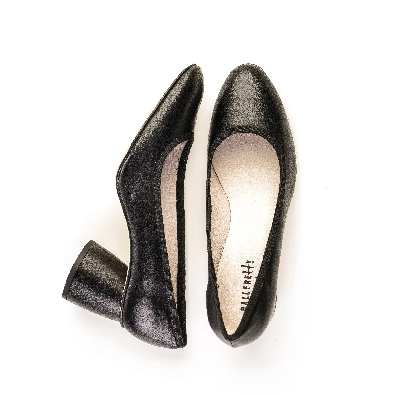 Women's Embroidered Floral Pattern Ballet Flats in White for a Spring - Inspired Outfit Black leather pump ballet flats with high heel Women's Embroidered Floral Pattern Ballet Flats in White for a Spring - Inspired Outfit Black leather pump ballet flats with high heel