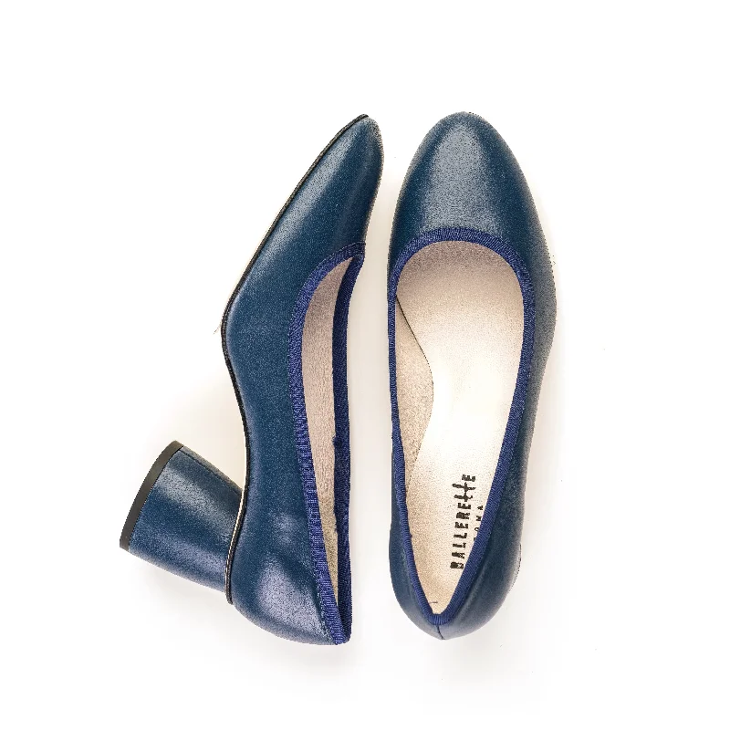 Women's Metallic Foil - Finish Ballet Flats in Gold for a Glamorous Night Out Navy blue leather pump ballet flats with high heel Women's Metallic Foil - Finish Ballet Flats in Gold for a Glamorous Night Out Navy blue leather pump ballet flats with high heel