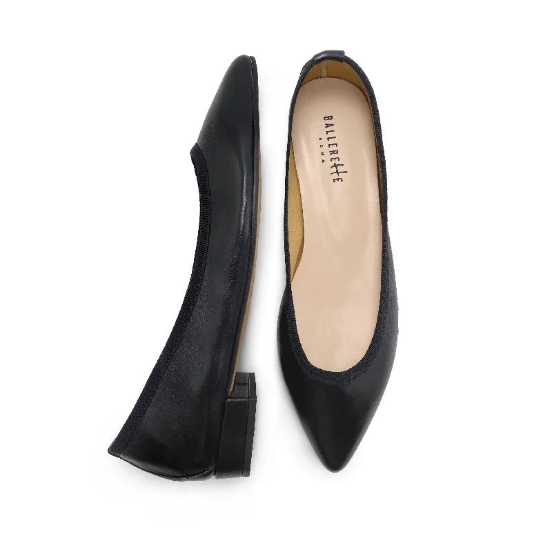 Women's Geometric - Patterned Ballet Flats in Multicolor for a Fashion - Forward Look Pointed toe black leather ballet flats Women's Geometric - Patterned Ballet Flats in Multicolor for a Fashion - Forward Look Pointed toe black leather ballet flats