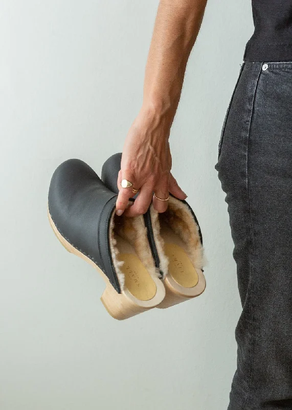 High Heel Shearling Clogs - Black