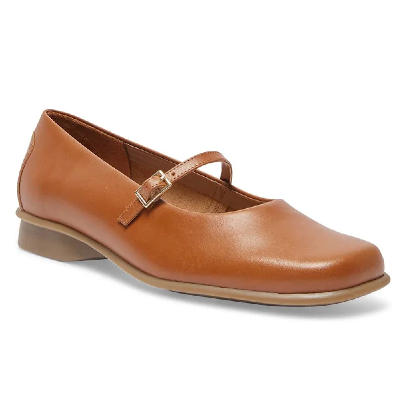 Women's Bow - Embellished Ballet Flats with a Platform Sole in Red for Added Height Katrina Flat in Cognac Leather Women's Bow - Embellished Ballet Flats with a Platform Sole in Red for Added Height Katrina Flat in Cognac Leather