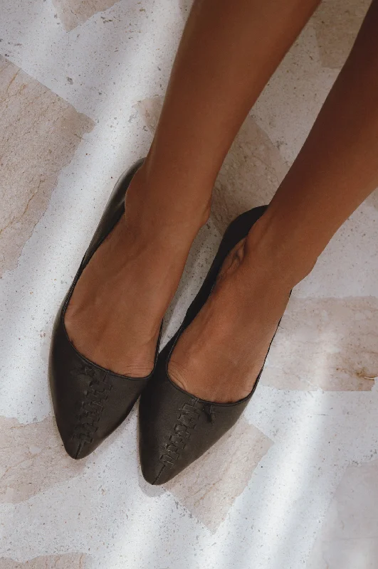 Women's Geometric - Patterned Ballet Flats in Multicolor for a Fashion - Forward Look Rhodes Pointy Ballet Flats Women's Geometric - Patterned Ballet Flats in Multicolor for a Fashion - Forward Look Rhodes Pointy Ballet Flats