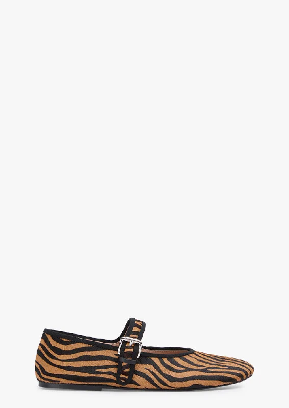 Women's Embroidered Floral Pattern Ballet Flats in White for a Spring - Inspired Outfit Meadow Brown Zebra Women's Embroidered Floral Pattern Ballet Flats in White for a Spring - Inspired Outfit Meadow Brown Zebra