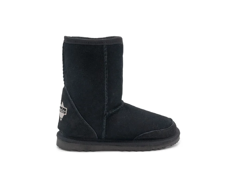 Black (NB Wool Dye may migrate onto feet)