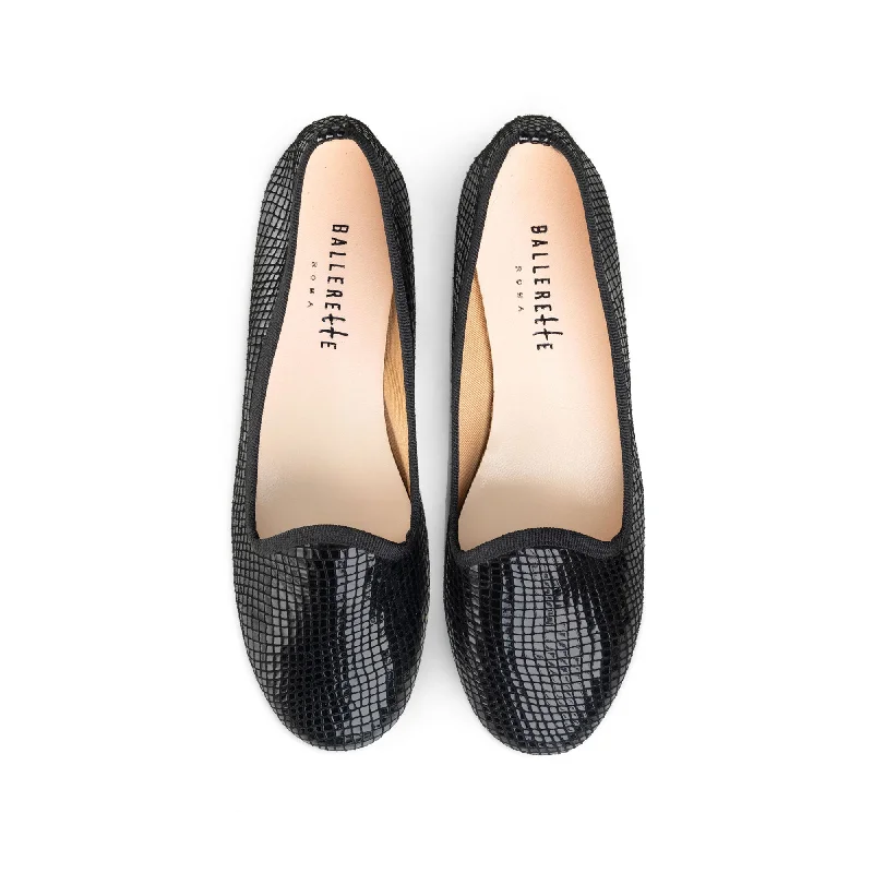 Women's Premium Leather Tassel Loafers in Dark Brown for a Classic Office Look Black metallic suede woman loafers Women's Premium Leather Tassel Loafers in Dark Brown for a Classic Office Look Black metallic suede woman loafers