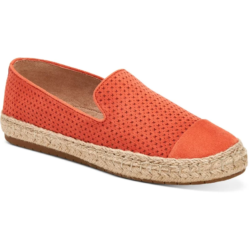 Women's Embroidered Floral Design Oxfords in Cream for a Spring - Inspired Outfit Charter Club Womens Jonii Perforated Flats Espadrilles Women's Embroidered Floral Design Oxfords in Cream for a Spring - Inspired Outfit Charter Club Womens Jonii Perforated Flats Espadrilles