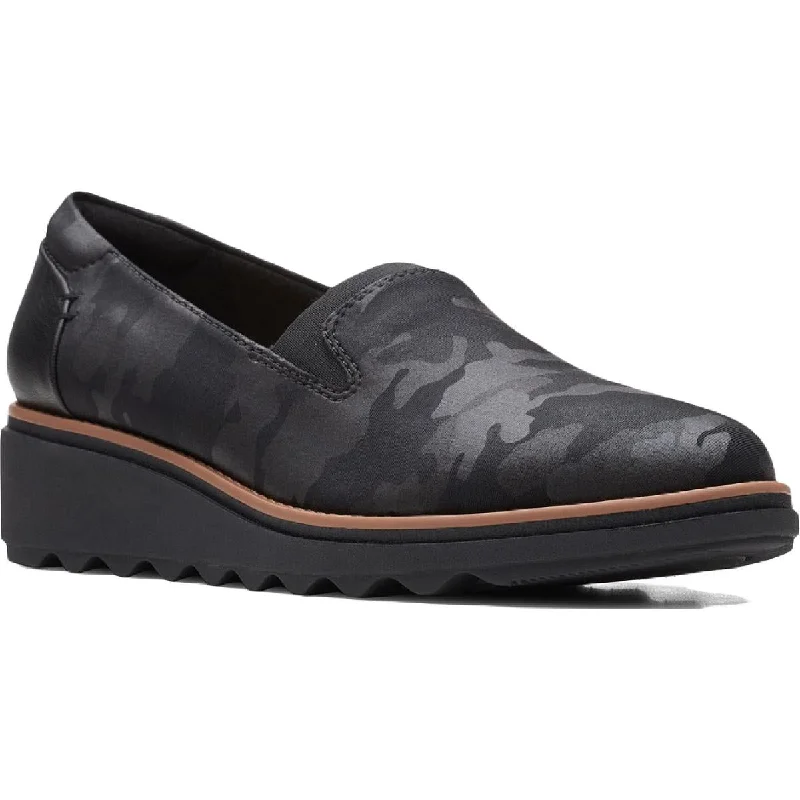 Women's Patent Leather Oxfords with a Glossy Finish in Gold for a Glamorous Night Out Clarks Women's Sharon Dolly Slip On Ortholite Wedge Loafer Women's Patent Leather Oxfords with a Glossy Finish in Gold for a Glamorous Night Out Clarks Women's Sharon Dolly Slip On Ortholite Wedge Loafer