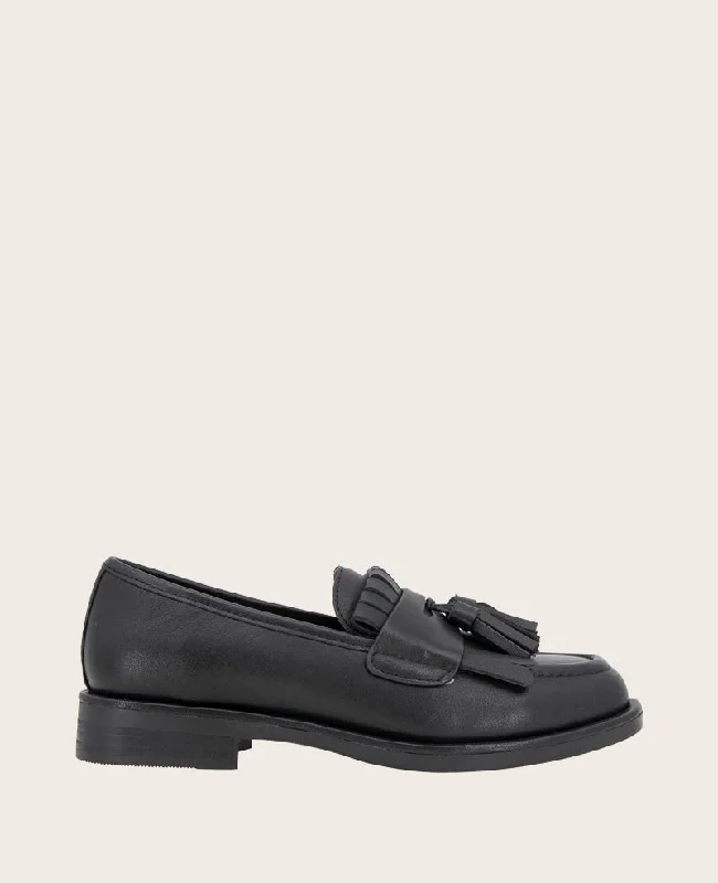 Women's Metallic Foil - Finish Loafers in Gold for a Glamorous Night Out GENTLE SOULS - Cydney Leather Tassel Loafer