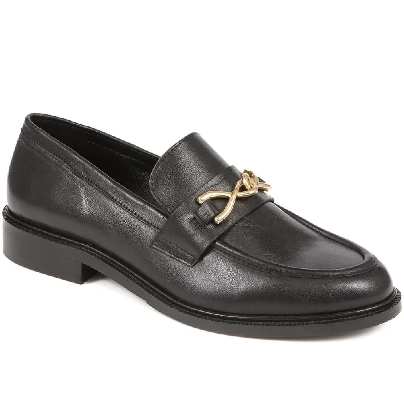 Women's Premium Leather Tassel Loafers in Dark Brown for a Classic Office Look Mari Leather Loafers - MARI / 324 373 Women's Premium Leather Tassel Loafers in Dark Brown for a Classic Office Look Mari Leather Loafers - MARI / 324 373