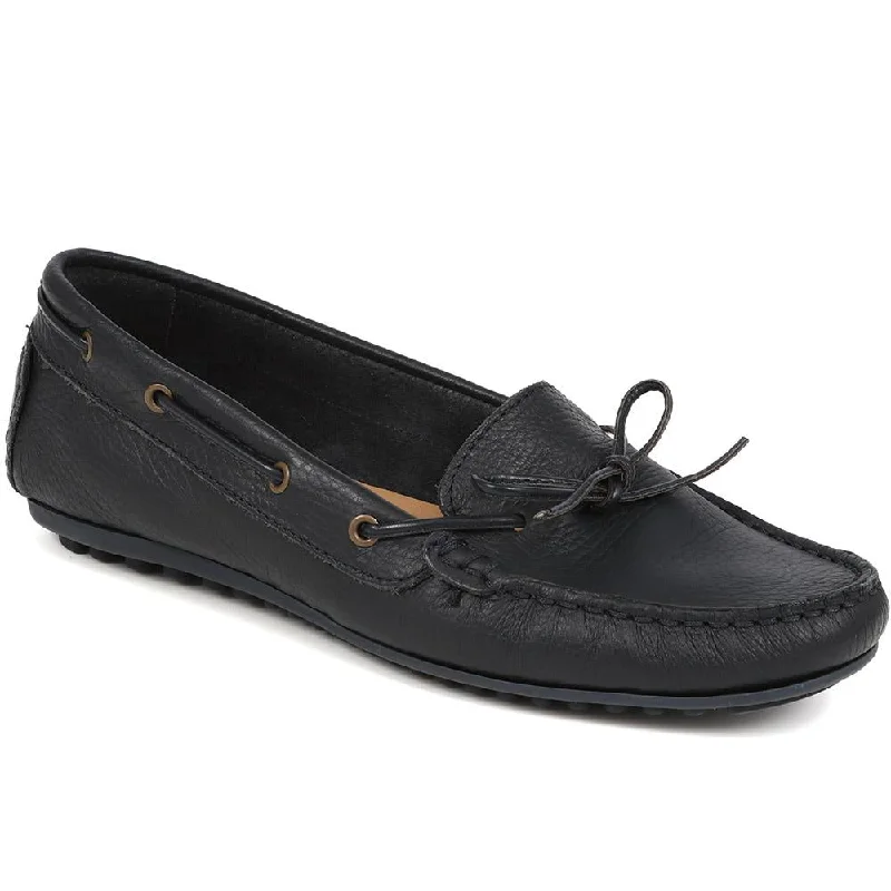 Women's Embroidered Floral Pattern Loafers in Beige for a Spring - Inspired Outfit Perri Leather Loafers - PERRI / 325 191