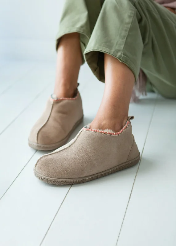 Women's Moccasin - Style Slippers with Fringe Detail in Brown for a Rustic Look Agnes Sheepskin Boots