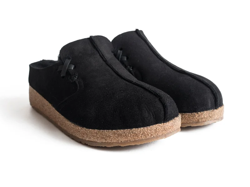 Women's Leather Slippers with a Hand - Stitched Design in Burgundy for Durability Haflinger Saskatchewan