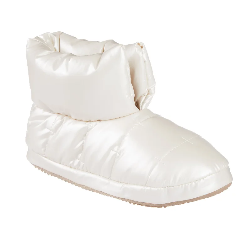Women's Backless Slippers with a Furry Trim in Light Pink for a Cute and Casual Look Women's Nylon Puffer Mikaela Boot Slippers Women's Backless Slippers with a Furry Trim in Light Pink for a Cute and Casual Look Women's Nylon Puffer Mikaela Boot Slippers