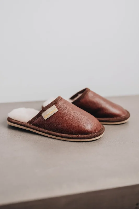 Women's Slippers with a Built - in Heel in Black for a Slightly Elevated Look Children's Sheepskin Slippers with Sole | ROWAN Women's Slippers with a Built - in Heel in Black for a Slightly Elevated Look Children's Sheepskin Slippers with Sole | ROWAN