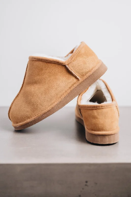 Women's Slippers with a Built - in Heel in Black for a Slightly Elevated Look Women's Sheepskin Slippers | Cadi Women's Slippers with a Built - in Heel in Black for a Slightly Elevated Look Women's Sheepskin Slippers | Cadi