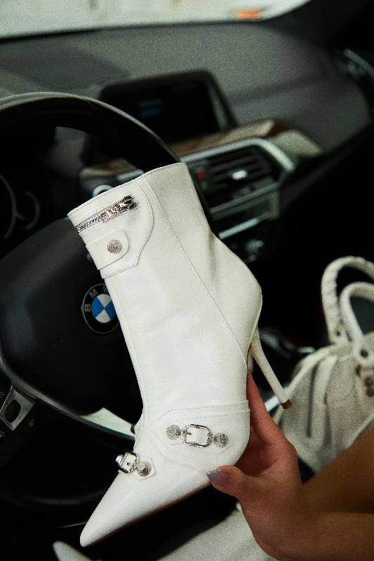 women's booties with block heel Anaya PU Ankle Boots - White