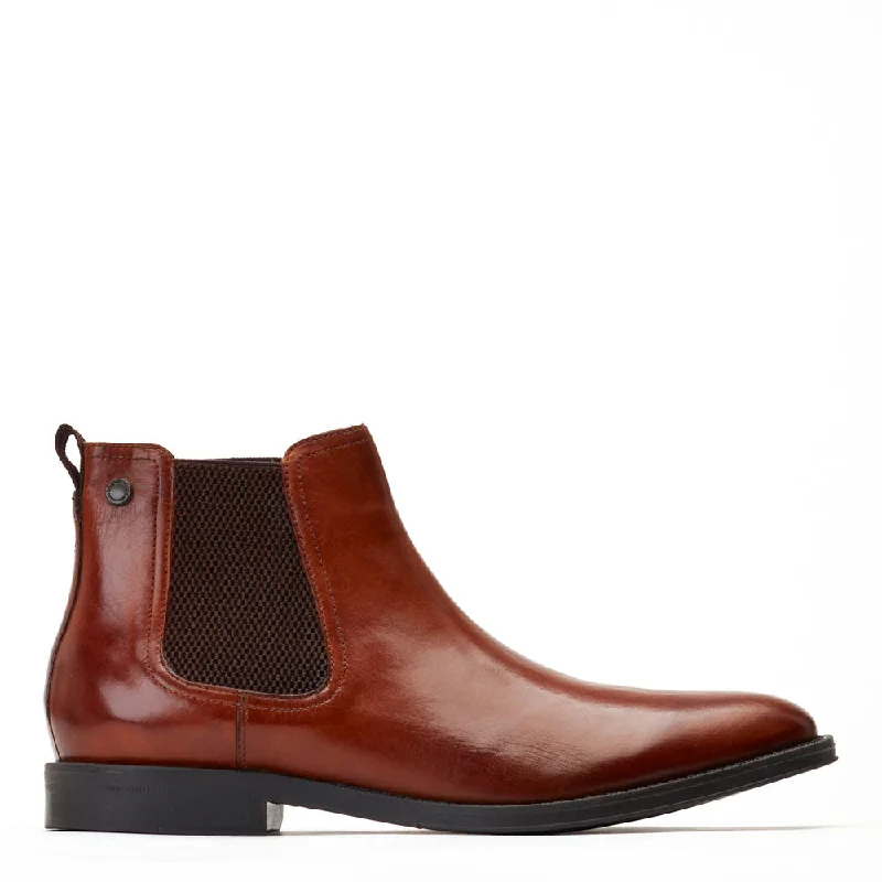 Women's scalloped - edge Chelsea boots for a delicate touch Bradwell Waxy Chelsea Boots Women's scalloped - edge Chelsea boots for a delicate touch Bradwell Waxy Chelsea Boots