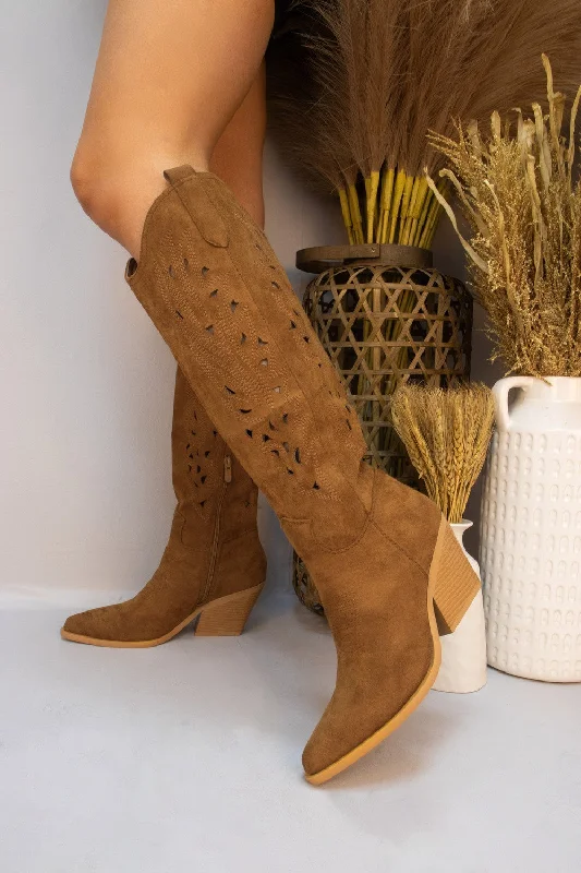 Women's long boots with a scalloped edge at the top Camel Long Classic Western Cut Out Cowboy Boot