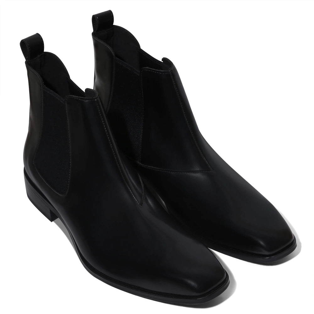 Women's lace - up Chelsea boots with a unique twist Jonas - Classic Black Chelsea Boots Women's lace - up Chelsea boots with a unique twist Jonas - Classic Black Chelsea Boots