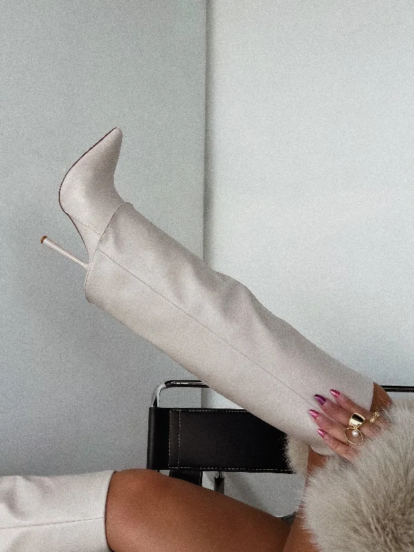women's flat booties Kourt Knee High Heel Boots - Bone