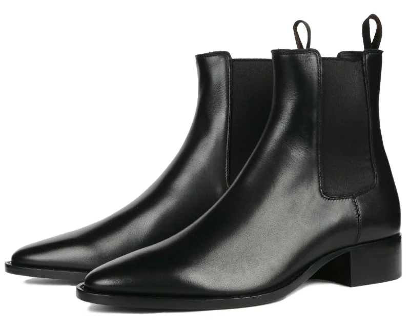 Women's croc - embossed Chelsea boots for a luxurious texture Manhattan Chelsea Boot Black Women's croc - embossed Chelsea boots for a luxurious texture Manhattan Chelsea Boot Black