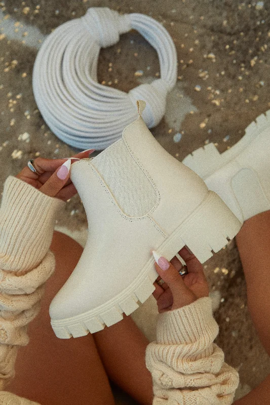 women's suede booties Negin Pull On Ankle Boots - Bone