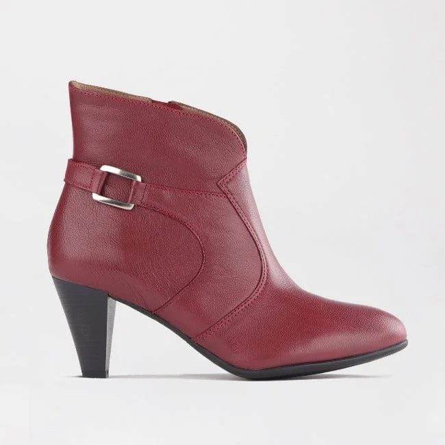 women's leather ankle boots Pointed Ankle Boot in Red - 12486
