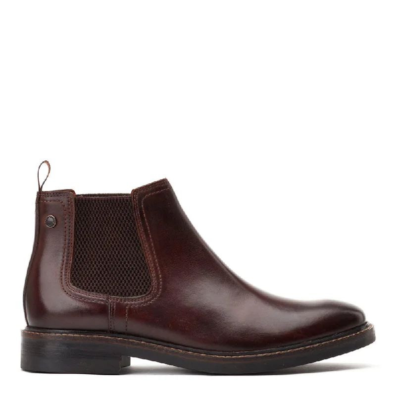 Women's white Chelsea boots with a silver buckle detail Portland Washed Chelsea Boots Women's white Chelsea boots with a silver buckle detail Portland Washed Chelsea Boots