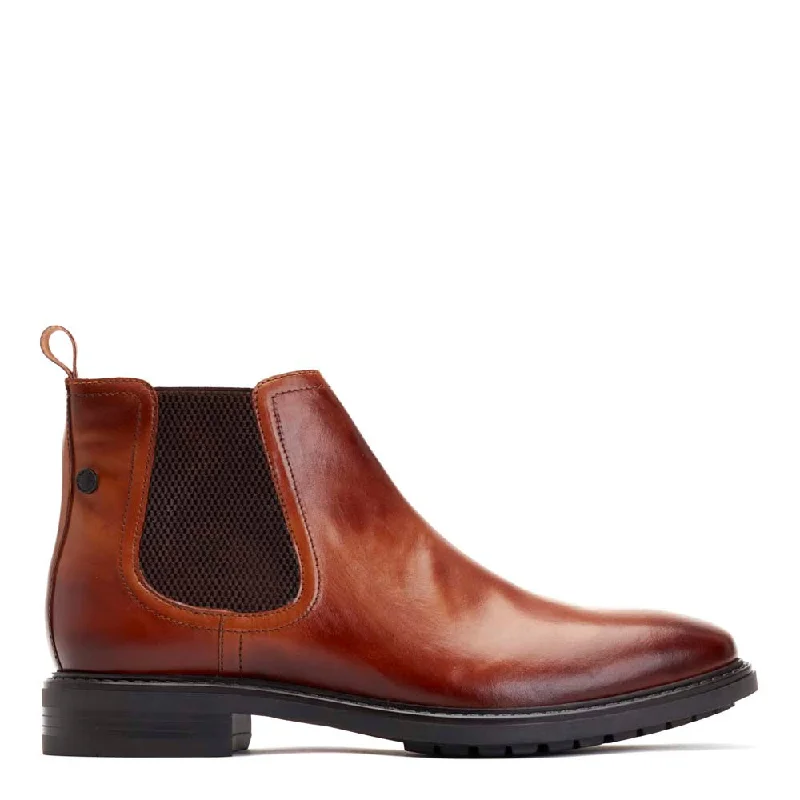 Women's studded Chelsea boots for an edgy style Ranger Waxy Chelsea Boots