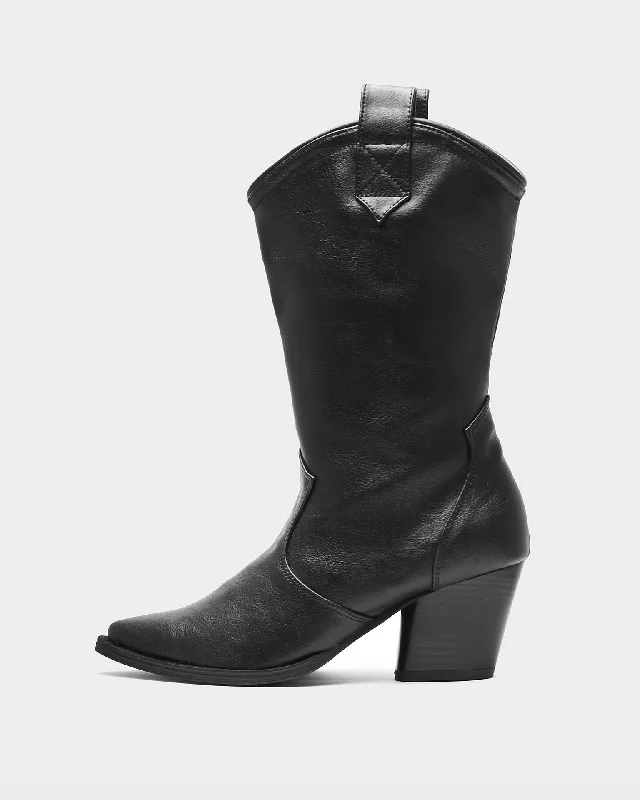 women's cowboy boots with snip toe Sleeky Cowboy Boots made of Vegea grape leather - sample sale women's cowboy boots with snip toe Sleeky Cowboy Boots made of Vegea grape leather - sample sale