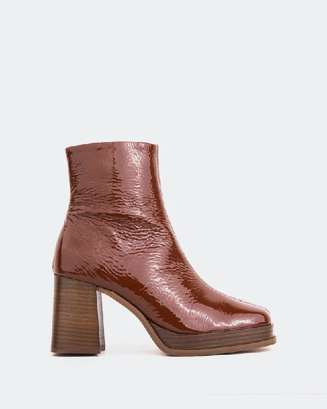 women's ankle boots with kitten heels Venezia Tan Naplack